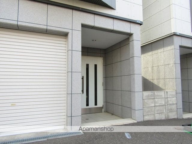 シェリール澄川の玄関写真
