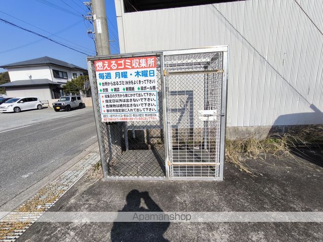 ハイツナカオカの内装写真