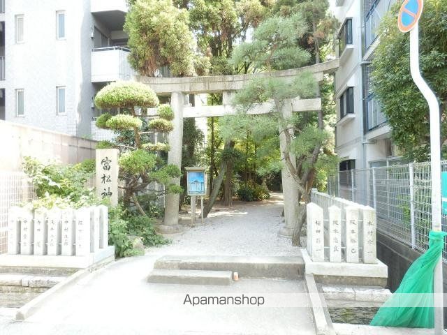 ライオネス富松の周辺写真