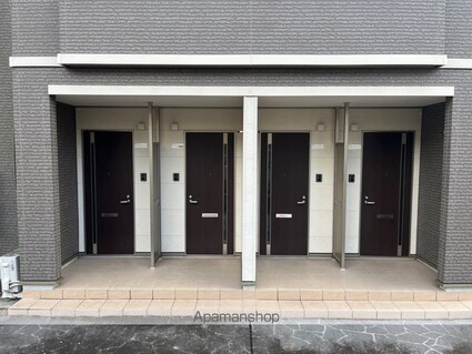 Ｐｌａｉｓｉｒ　Ｃｈａｔｅａｕ[2LDK/59.24m2]のエントランス1