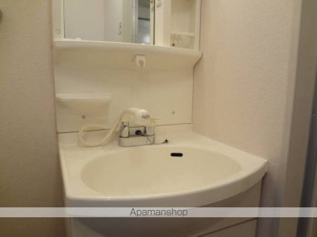 ラシーヌ中原の内装写真