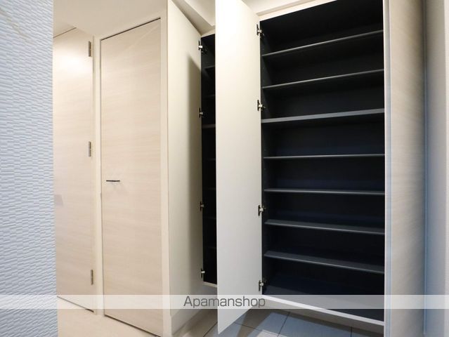 SーRESIDENCE葵IIの内装写真