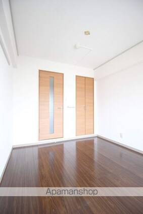 フローラル吉岡[1R/17.01m2]の内装