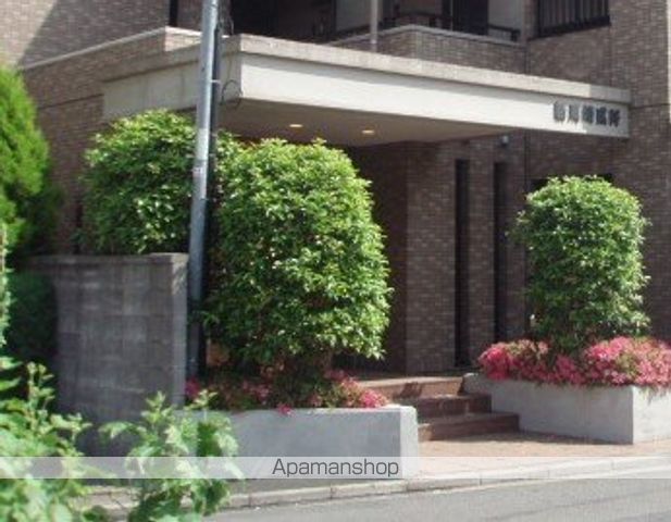新川崎貳阡の玄関写真