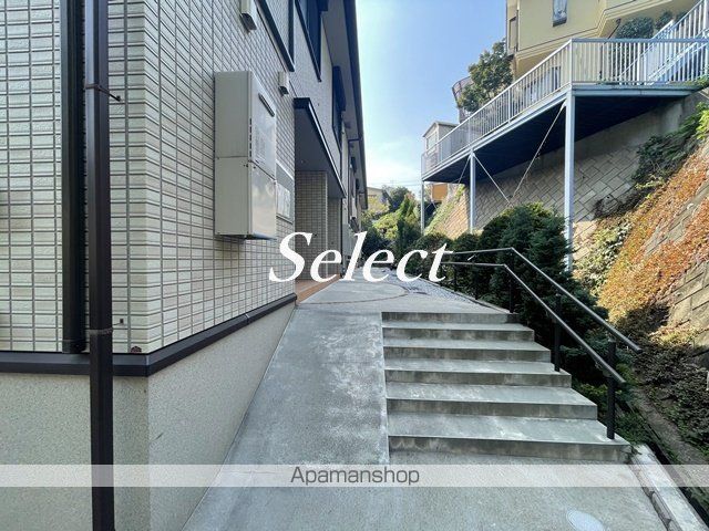 ベルセゾンの玄関写真