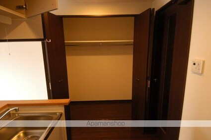 キャッスル常滑[1R/39.3m2]の収納