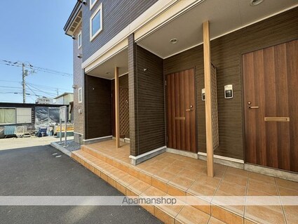 グラース　アン　ポタジェ　Ⅱ[2LDK/60.86m2]のエントランス