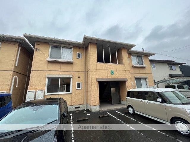 バリュージュサンヨー B棟の外観写真