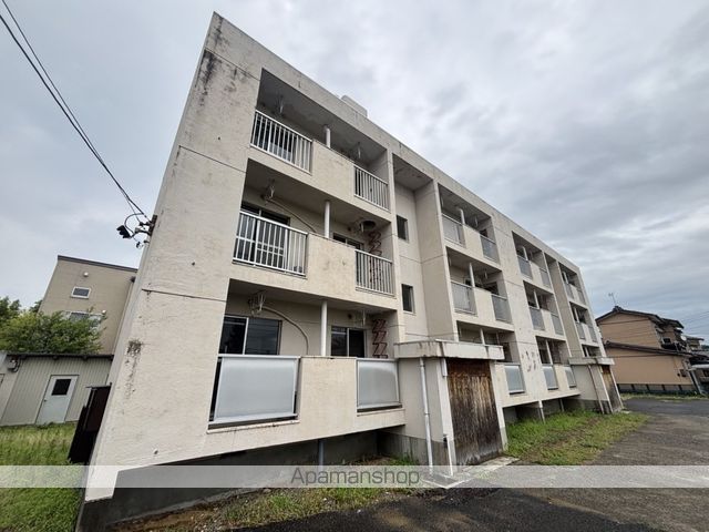 城山パレスの外観写真