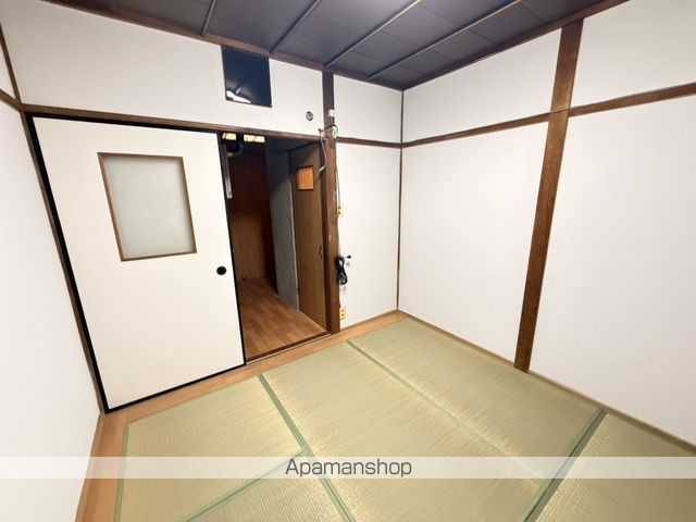 枚方市東山1丁目貸家の内装写真