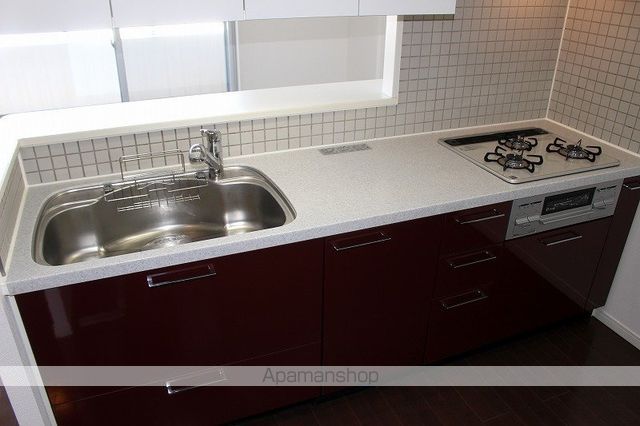 ドゥーエ仙台イースト[3LDK/68.63m2]のキッチン