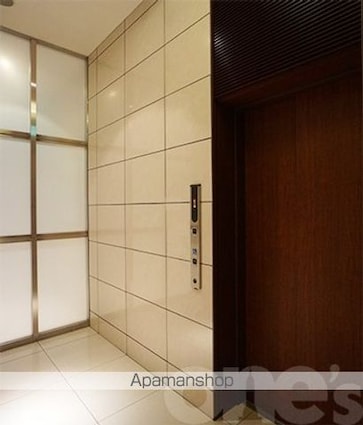 ＩＺＵＭＩ　Ⅰ[1LDK/40.7m2]のロビー