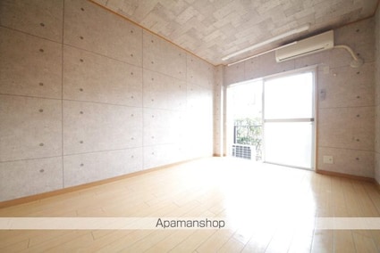 岡本ハイツ[1R/17.42m2]のリビング・居間