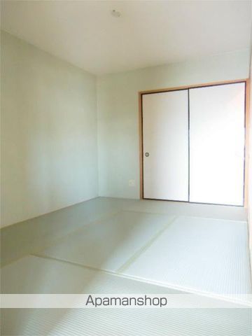 オアシスKOSAIの内装写真