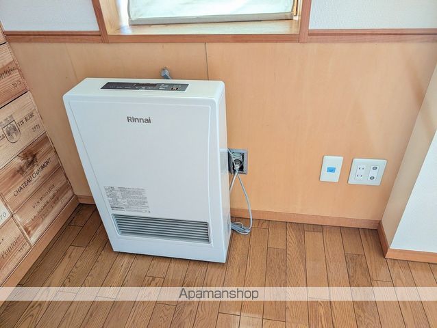 サンヴィレッジ保戸野の内装写真