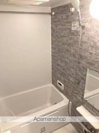 コージーコート四谷坂町[1R/30.84m2]のバス