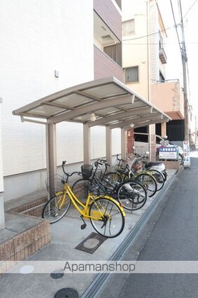 フジパレス　遠里小野Ⅰ番館[1K/31.38m2]の駐車場2