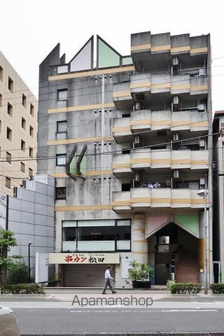リヴァ・フィールドの外観写真