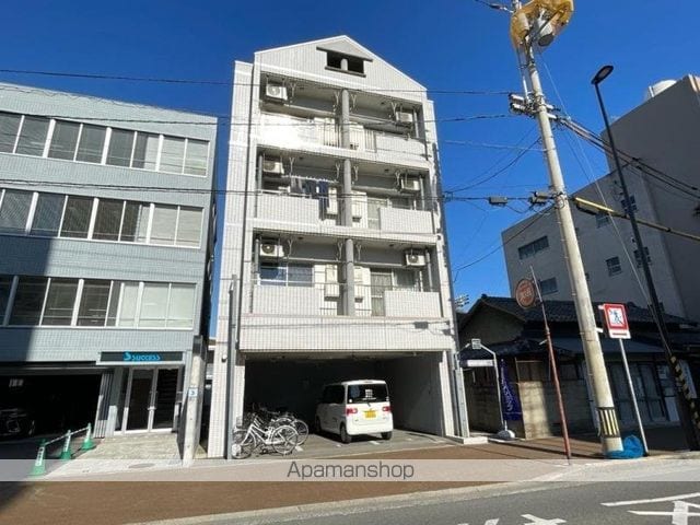 コバヤシハイツの外観写真