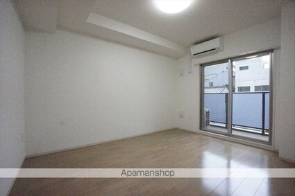 ＯＫＢアヴェニール菊井町[1K/29.76m2]のリビング・居間