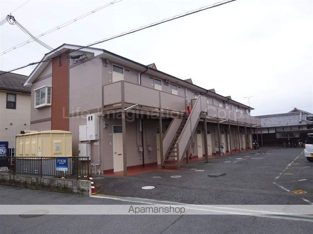 アーバニア西草津の玄関写真