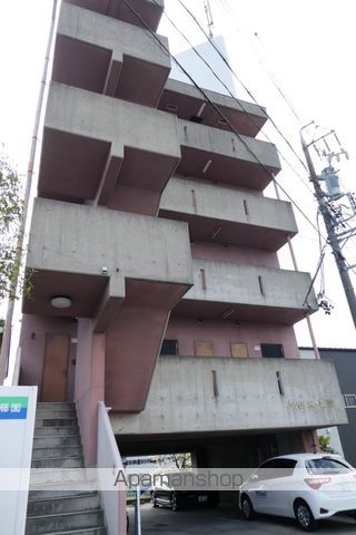 アベニュー諏訪の玄関写真
