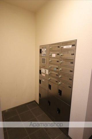 アテリア コートのその他写真