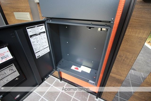 KOKOROM NAKATSUKUDA Aの内装写真