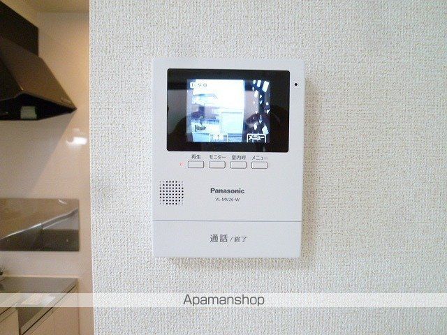 Revive89 Eastの内装写真