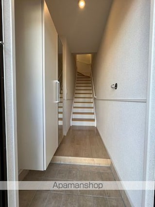 ユニゾン[2LDK/59.59m2]の玄関