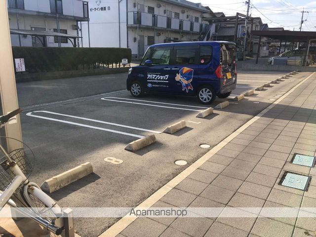 エルメゾン新涯の外観写真