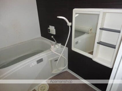 長野県千曲市大字中[3DK/55.85m2]のバス