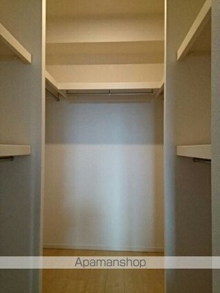 グレースガーデン南鳥生Ⅱ[2LDK/64.93m2]の収納