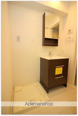 フェールヴィル阿波座の内装写真