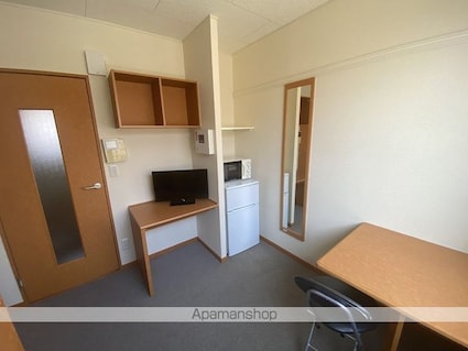 レオパレス幸[1K/20.04m2]のリビング・居間1