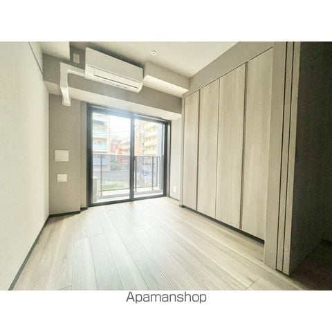 プレール・ドゥーク川崎IVの内装写真