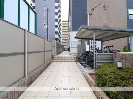 メゾン　スプリングス[1K/31.65m2]のエントランス