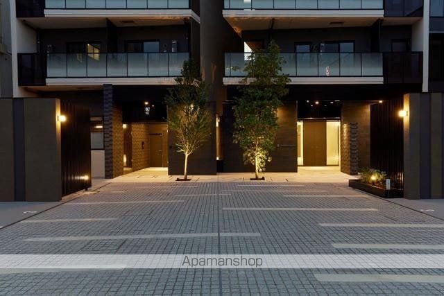 ザ・パークハビオ市ヶ谷イーストの玄関写真