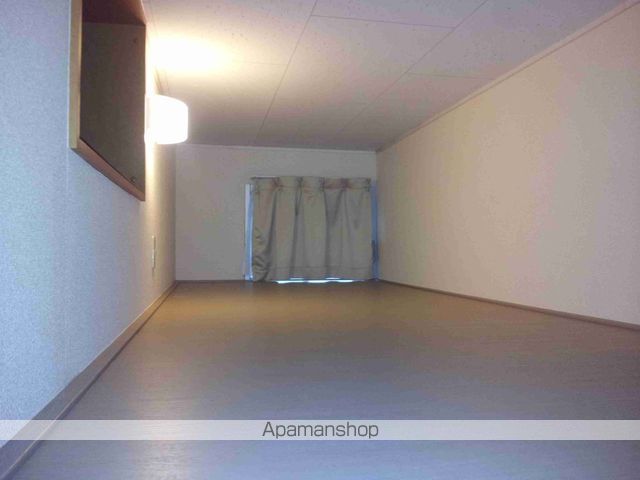 レオパレスさくら坂の内装写真