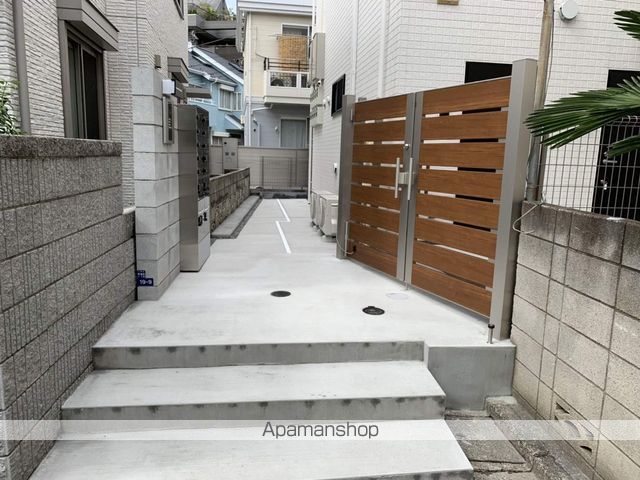 K−HOUSE西蒲田の玄関写真