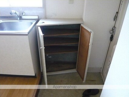 第二梅ヶ丘ハイム[3K/40m2]の収納2