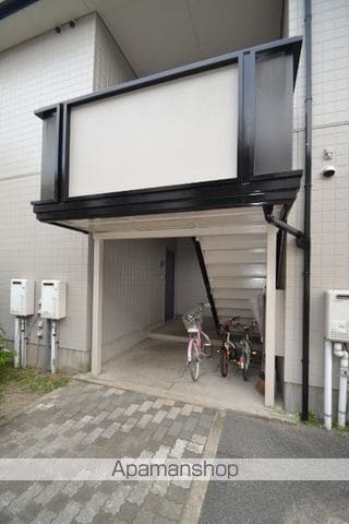 ディアス川内B棟の玄関写真
