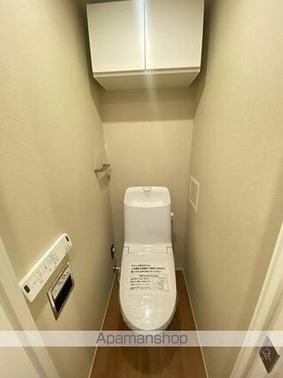 アトリオフラッツ三軒茶屋Ｎｏｒｔｈ[2LDK/40.01m2]のトイレ