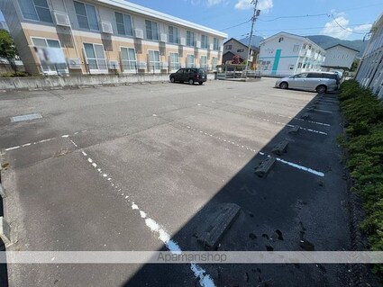 レオパレス若宮南[1K/23.18m2]の駐車場1