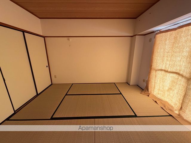 プレズ名古屋入場の内装写真