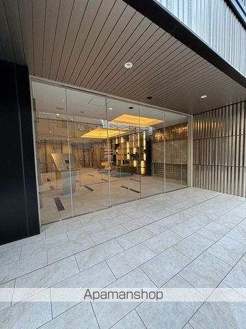 SPLENDIDENAKANOSHIMADUEの玄関写真