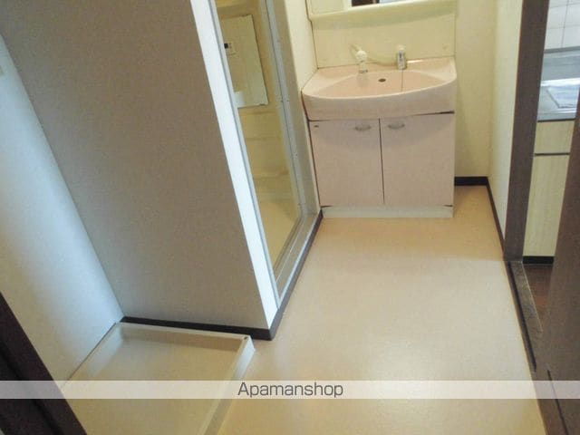 七道駅前マンションの内装写真