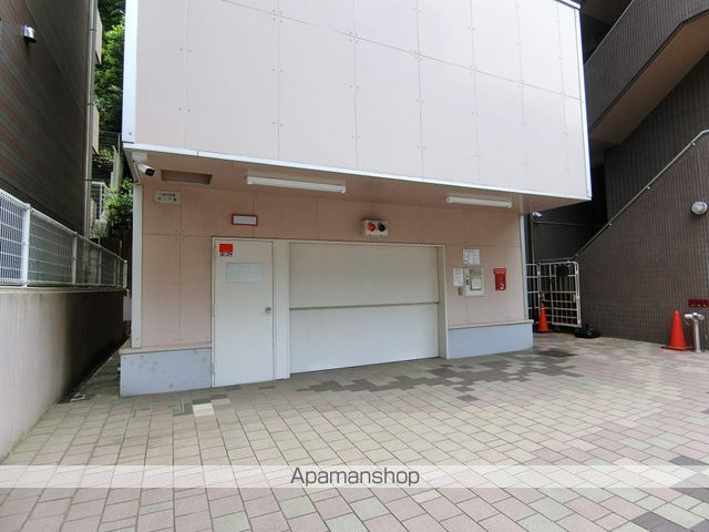 【ＩＮＳＵＲＡＮＣＥ　ＢＬＤＧ．ＸＩＸの写真】