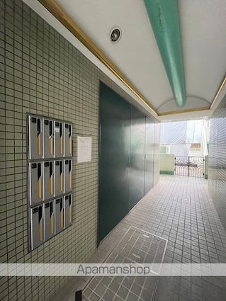 クリスタル東松原[1K/20.52m2]のエントランス