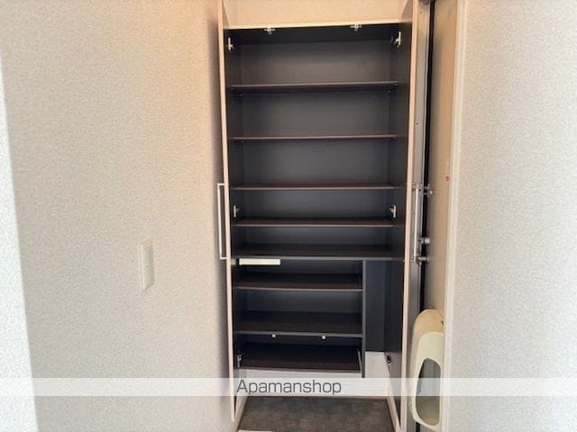 グランモアシティ A棟の内装写真
